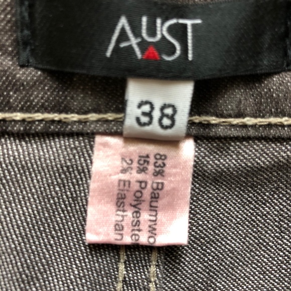 Bootcut Jean - Picture 4 of 4